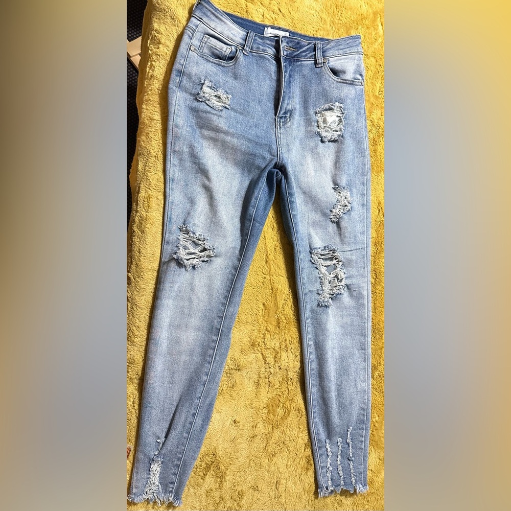 Women's Distressed Blue Jeans